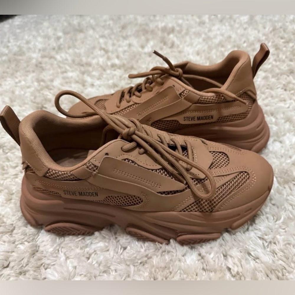 Steve Madden Brown Chunky Sneakers